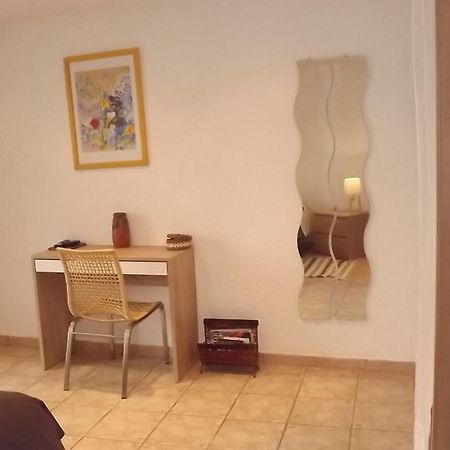 Chambres D'Hotes- Le Pre Aux Anes Альбон Номер фото